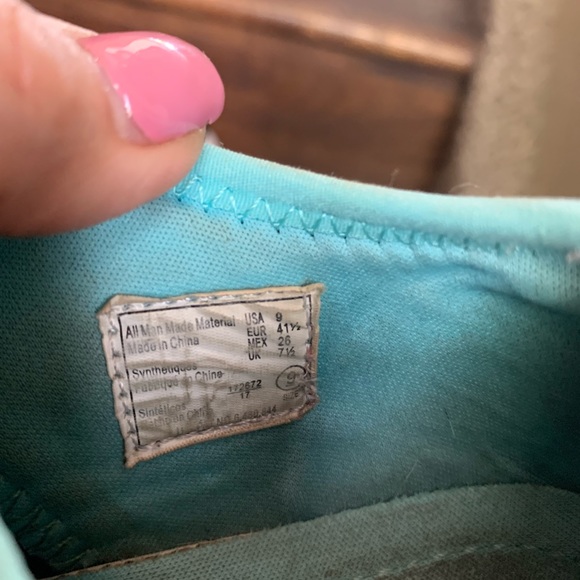 Champion size 9 super lightweight runners. Black & powder blue. - Picture 3 of 4